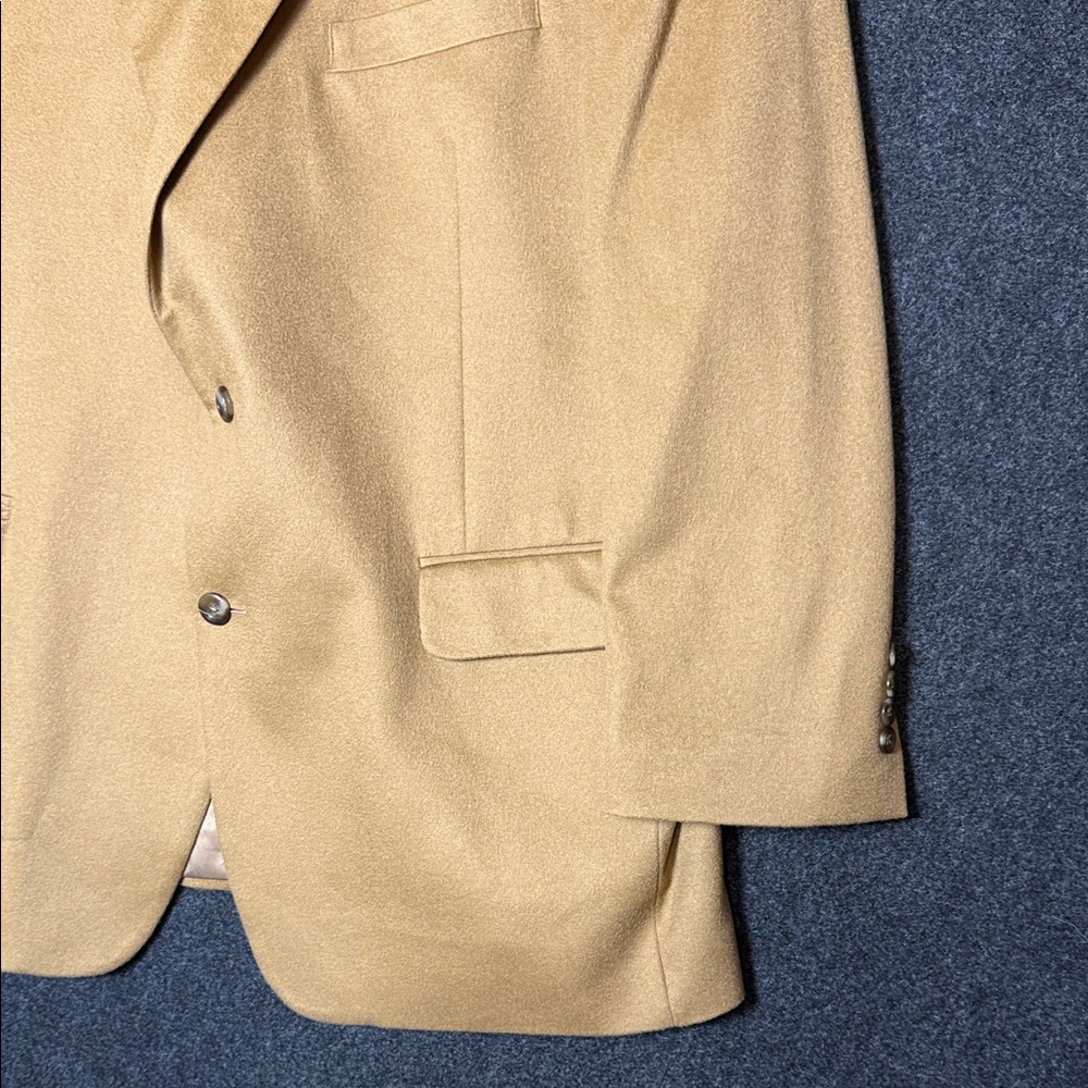 Jos. A. Bank 100% Cashmere Classic Tan Blazer 48R - Picture 5 of 12